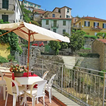 Locazione Turistica Le Volte Di Pietra Antica בית נופש